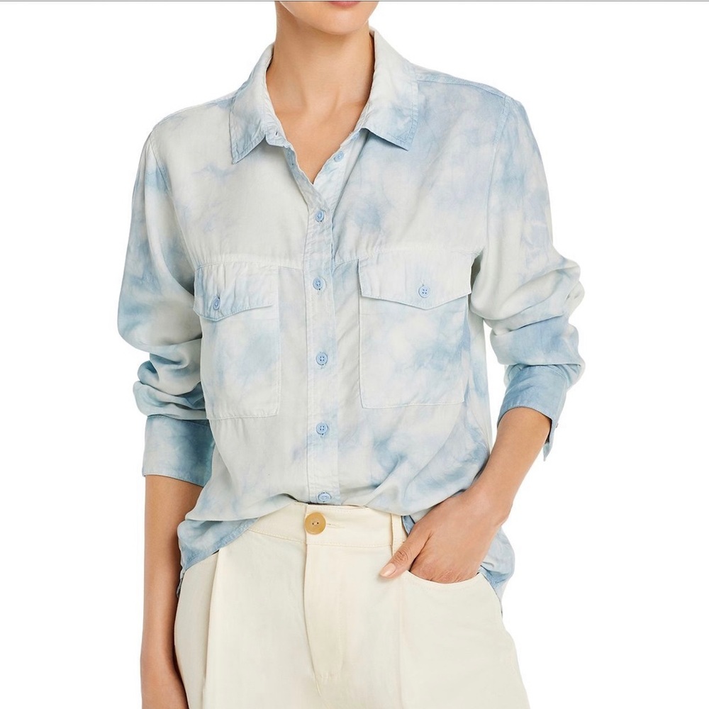 SANCTUARY | Boyfriend Button Down Shirt in Sky Blue Tie Dye Medium